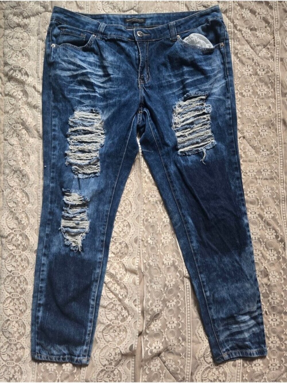 Rue21 TwentyOne Black Heavily Distressed Ripped Denim Jeans - Size 18